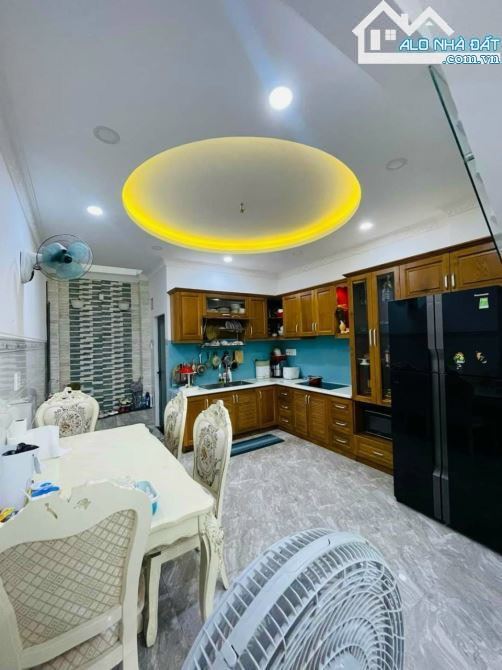 Bán nhà Quận 1 - Hồ Hảo Hớn - Cô Giang - 2 tầng - 45m2 - 2tỷ950 - nhà mới đẹp - sổ riêng - 1