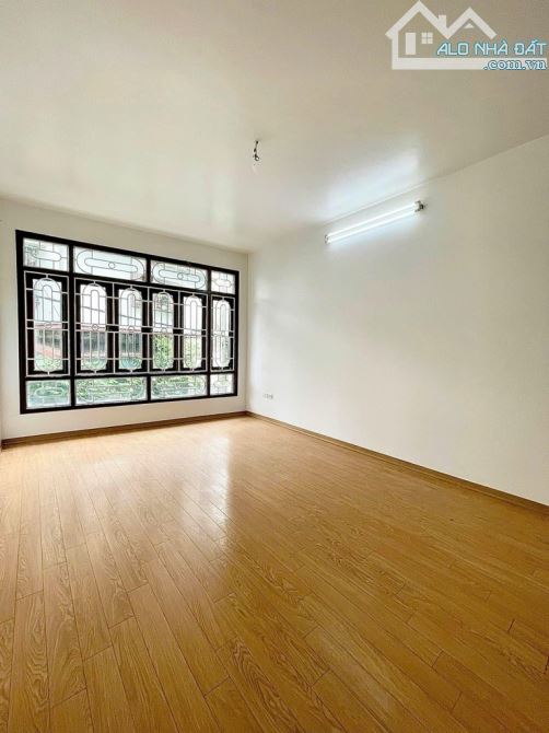 💥Bán nhà Phân lô Oto tránh đẹp đường 800A Dt 65m² 5T Gara Ở Kd Vp Đ.tư Nhỉnh 14 tỷ - 1