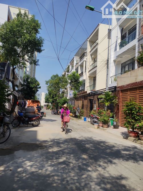 Bán nhà trệt, 3 lầu, KDC Hiệp Thành city, 5x17m, giá 7.35 tỷ - 1