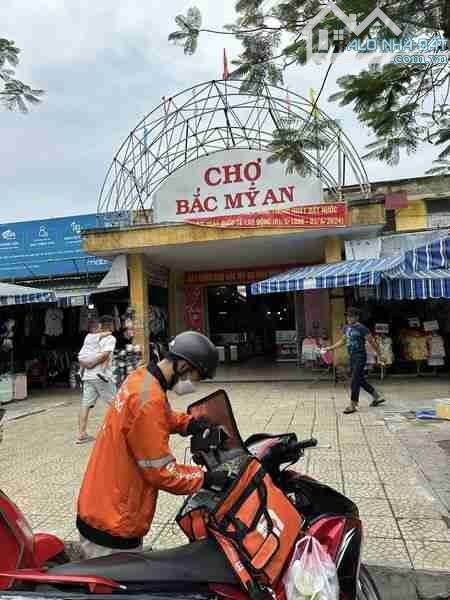 Bán đất tặng Villa tại Nguyễn Bá Lân, Mỹ An, Ngũ Hành Sơn, Đà Nẵng, 26 tỷ, 437 m2 - 1