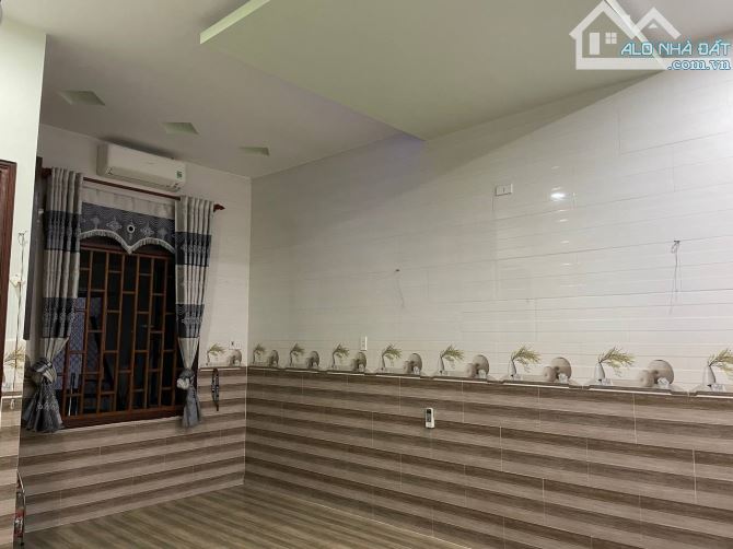 Nhà 2 tầng Mới Cứng, Hiện Đại đường nhựa rộng rãi, dân cư tri thức TTTP Tam Kỳ - 2