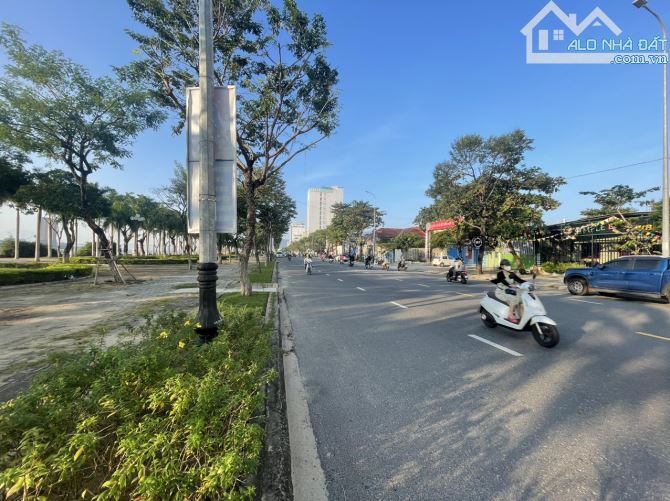 Bán lô đất 3 mặt tiền đường trần hưng đạo 750 m2 - view sông Hàn ngay sân khấu pháo hoa - 2