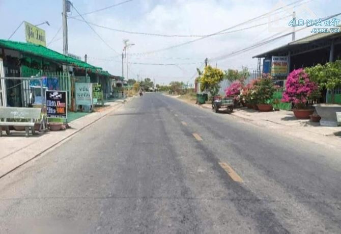 BÁN LÔ ĐẤT MẶT TIỀN KINH DOANH - 467M2- TÂN TRỤ - LONG AN - GIÁ TỐT ĐẦU TƯ - 2