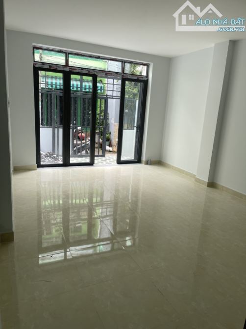 HXH ÂU DƯƠNG LÂN - MỚI 100% - NHÀ 3 TẦNG DT 4,5X15M - CHỈ 7.2 TỶ - 2