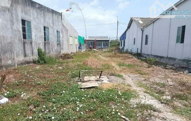 BÁN LÔ ĐẤT MẶT TIỀN KINH DOANH - 467M2- TÂN TRỤ - LONG AN - GIÁ TỐT ĐẦU TƯ - 3