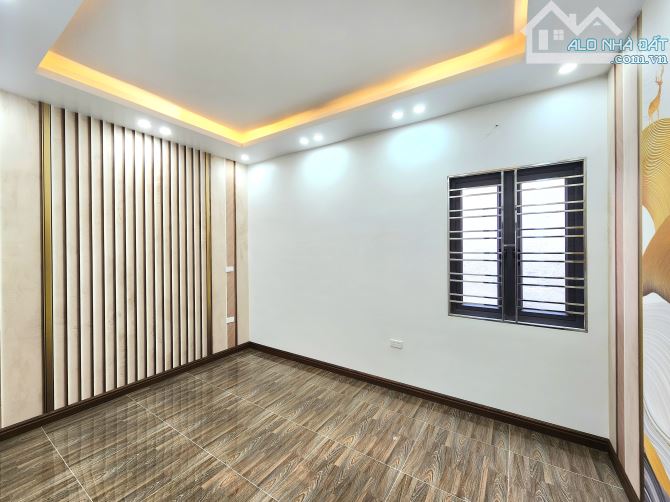 🍂🍂🍂Dãy nhà 4 tầng xây mới nội thất đẹp phố Lạch Tray gần sân vận động - 3