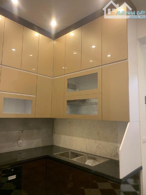 BÁN NHÀ: Mặt Phố Trần Thủ Độ, Vỉa hè, 60m2, 3 tầng, Kinh doanh, văn phòng. hơn 12 tỷ - 3