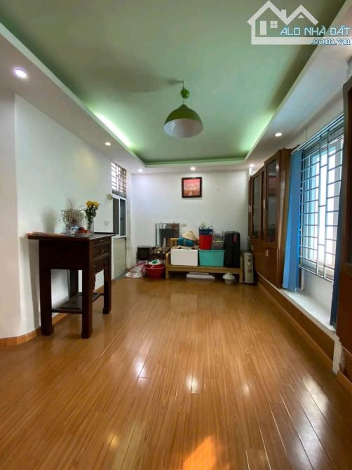 BÁN NHÀ TẬP THỂ CHÙA LÁNG, 80M2, 3 THOÁNG, 3 NGỦ, 2.75TỶ. - 3