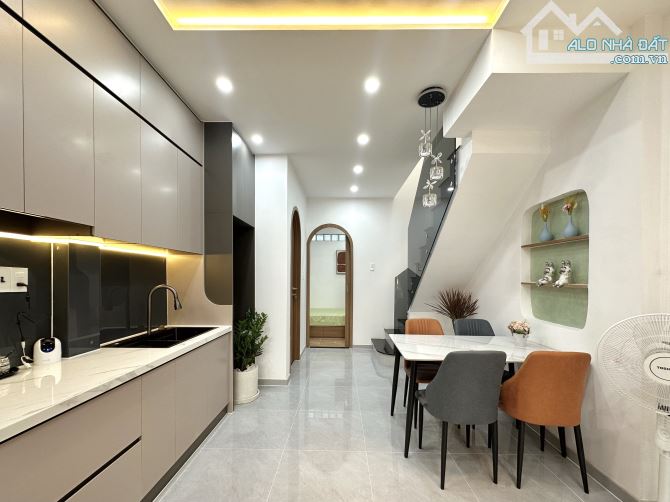 NHÀ ĐẸP BÌNH THẠNH FULL NỘI THẤT - NGUYỄN VĂN ĐẬU - 39M2  - VÀI BƯỚC RA Ô TÔ - - 3