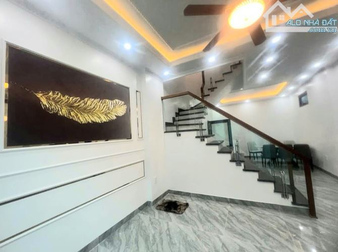 Bán nhà Lô Góc Hàng Kênh, Hàng Kênh, Lê Chân. 40m², 4 tầng, chỉ 2,89 tỷ. Ô tô đỗ gần nhà. - 3