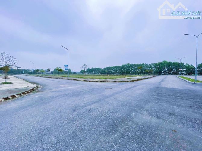 mặt bằng 80 thị trấn tân phong 2025 giá đầu tư - 6