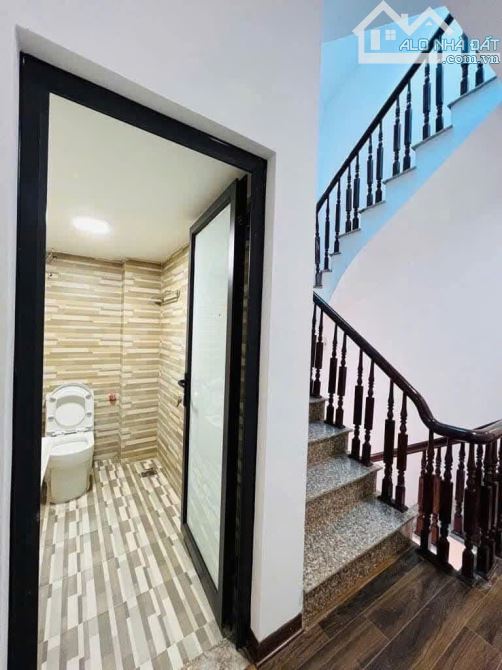 HIẾM! Cho thuê nhà 4T-DT50m2 ở La Khê ngay chợ Bông Đỏ 4PN full nội thất-ôtô đỗ cửa - 4