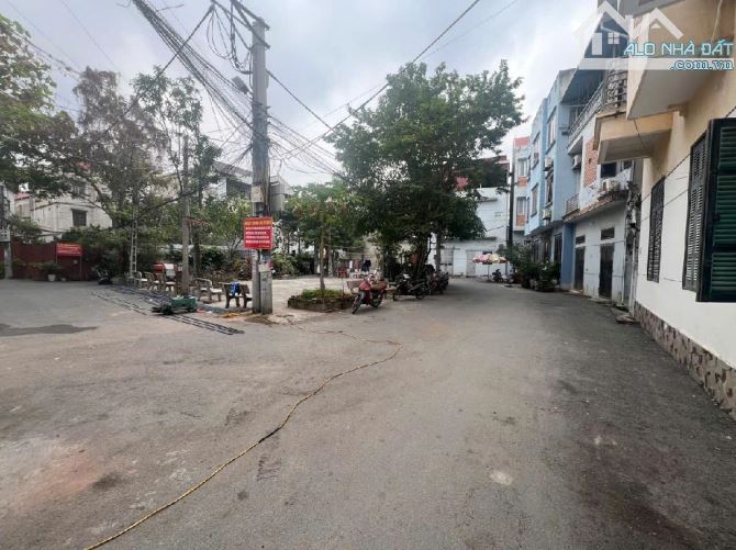 Nhà đẹp Chiến Thắng, La Khê - Ô TÔ ĐỖ CỬA, DÂN TRÍ CAO, AN NINH TỐT - 33m x 4 tầng - 4