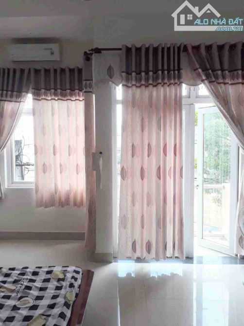 Bán Nhà 3 Tầng Gần Biển Đường Phan Thị Nể Dt 85m2 Ngang 5m Chỉ 5.4Tỷ - 6