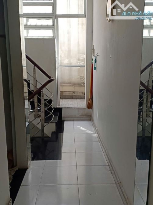Mặt tiền Lê Thị Riêng Q1, 40 m2, 4 tầng giá bán 23 tỷ - 6