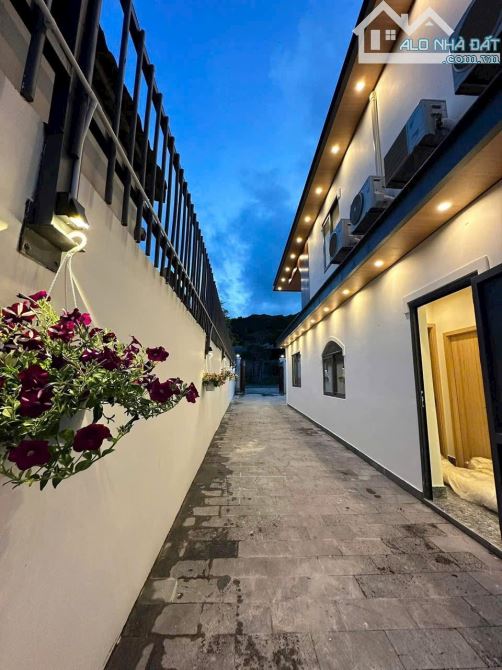 Villa hồ bơi view núi và biển Phước Hải, 6pn, mt đường 994, giá 10tỷ4 TL