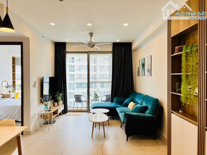 Bán 2PN Căn hộ The Midtown Phú Mỹ Hưng, sổ hồng, 81m2 giá 7.5 tỷ nội thất cao cấp, ô xe hầ