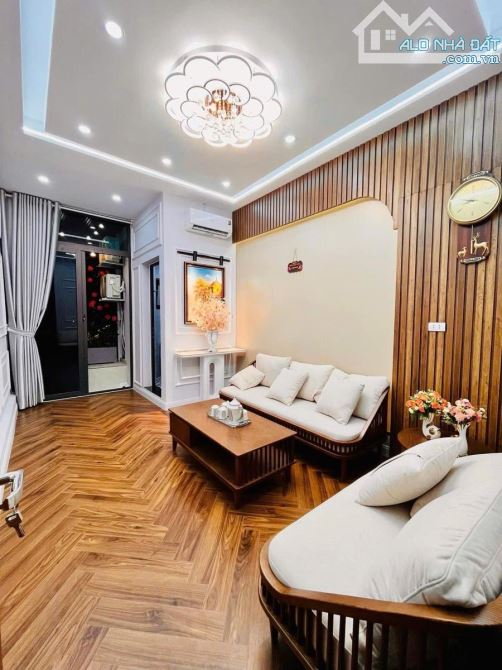 BÁN NHÀ PHỐ LÒ ĐÚC, 45M², 3 TẦNG