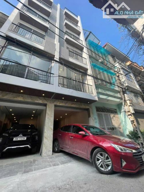 Nhà mới phường Thạch Bàn cần bán căn 50m2 thang máy thông ô tô tránh thiết kế 6 tầng