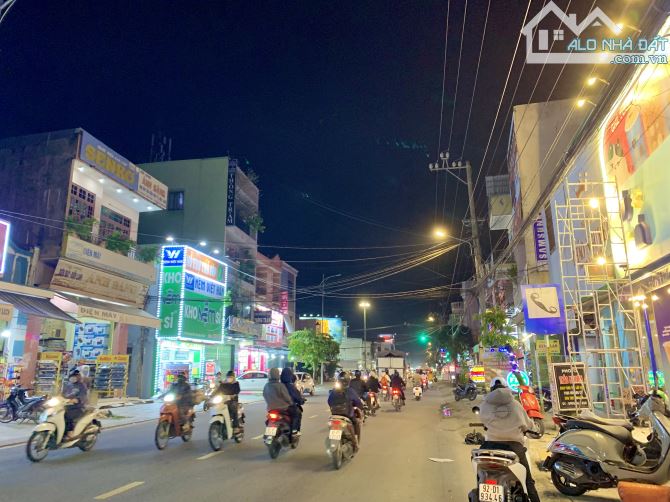 Điện Bàn - Bán Lô Đất Mặt Tiền Đường Trần Thị Lý - 260m2 - 3Tỷ5.