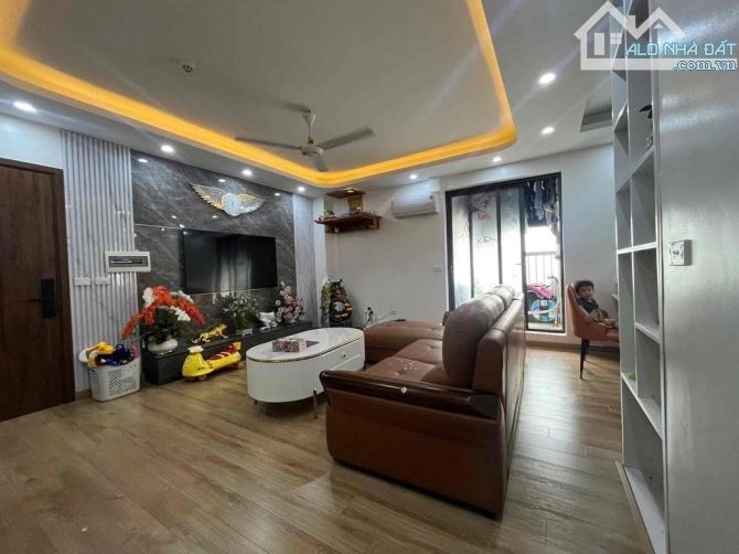 Siêu vip - căn hộ Chung cư Phùng Hưng, Hà Đông 71m2, 2 ngủ, Full nội thất, SĐCC