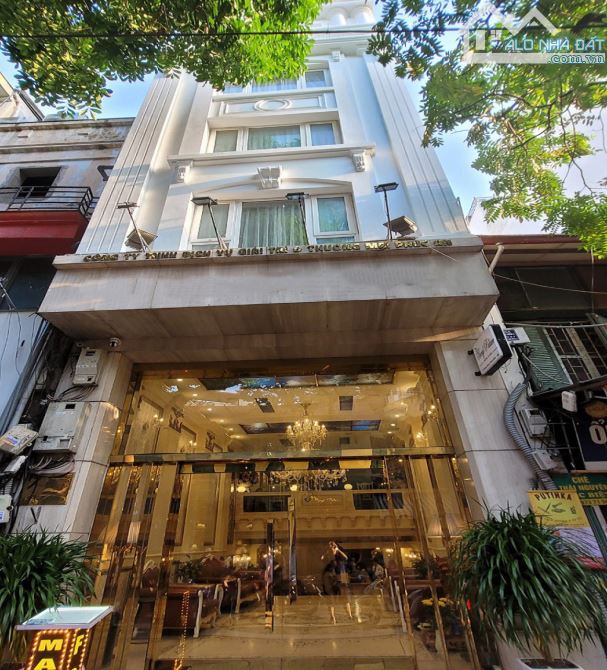 Bán Tòa Văn Phòng Mặt Phố Hàng Bạc, Hoàn Kiếm DT 297m2, 8T, MT 7.9m, Giá Cực Rẻ