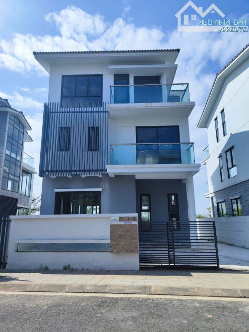 NGOẠI GIAO ĐƠN LẬP KHU ĐÔ THỊ BELLHOME 210M2 GIÁ RẺ NHẤT THỊ TRƯỜNG