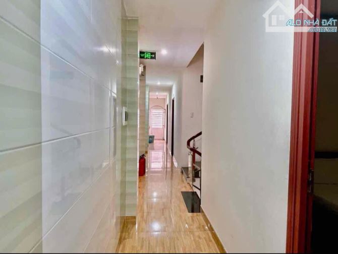 NHÀ NGHỈ KINH DƯƠNG VƯƠNG - 110M2 - 5 TẦNG - GẦN BIỂN - 12 PHÒNG - DT:100TR/ THÁNG - 14.4T - 1