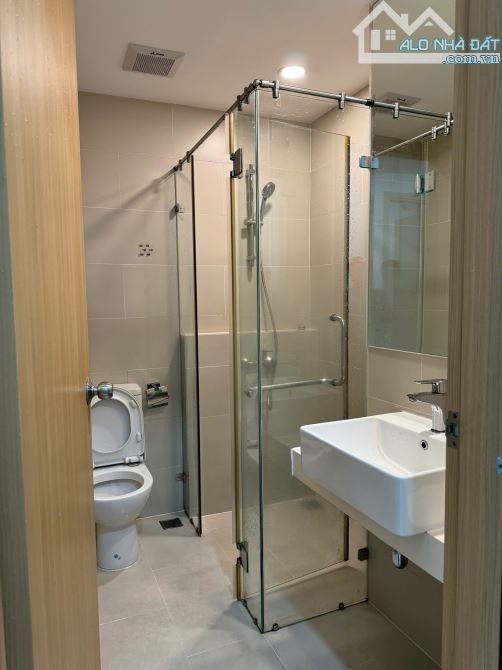 Bán căn hộ cao cấp sổ hồng Angia skyline 66m2 2 pn,2wc Tầng cao - 1