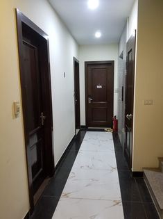 Bán tòa 36 nhà căn hộ cao cấp mặt phố Bà Triệu 220m2 x 11 tầng x mặt tiền 9.2m, 180 tỷ - 1