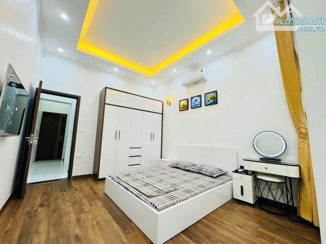 Nhà Ngõ 68 Cầu giấy! Vài Bước ra Phố 40m2, 4 Tầng, nhỉnh 7 Tỷ Dân Xây Tâm Huyết - 2