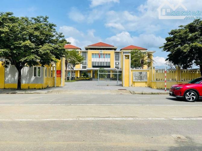 Đất MẶT TIỀN ÂU LẠC - HÀNG ĐỘC QUYỀN SIÊU NÉT - NGAY cạnh AEONMALL  Dt: 100m2 ngang 5m - H - 2