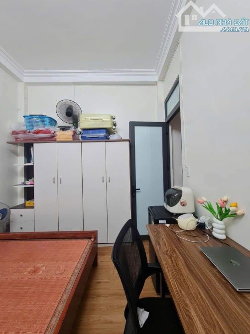 Nhà thật, ảnh thật. Kim Giang ô tô đỗ, 60m ra phố, nhà đẹp ở ngay. 34m² giá 6x tỷ - 3