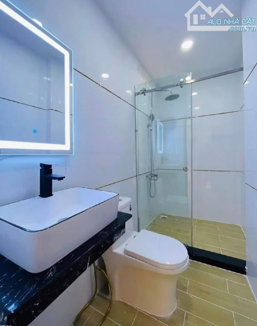 Bán nhà ngộp Nguyễn Thái Sơn, Gò Vấp có 3 phòng ngủ, 51m² chỉ 2 Tỷ 650, Sổ hồng riêng - 3