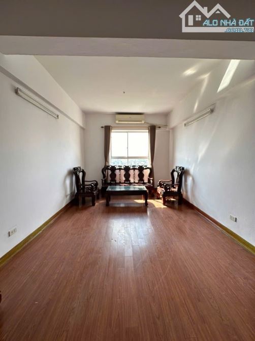 💖CHUNG CƯ ECO CITY HỒNG HÀ - TỨ HIỆP 💖70M2 💸3,3 TỶ - 2 NGỦ - KHUÔN VIÊN CÂY XANH RỘNG R - 3