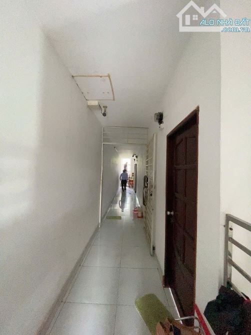 Mặt tiền kinh doanh ngã tư thủ đức, CHDV 13 phòng thu nhập mỗi tháng 50tr - 3