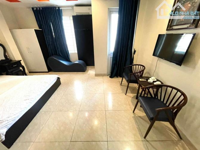 HOTEL 8 TẦNG THANG MÁY,NGÕ THÔNG Ô TÔ, SÁT PHỐ, KD ĐỈNH, VỊ TRÍ HIẾM, DÒNG TIỀN 60/THÁNG - 4