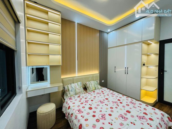 BÁN NHÀ NGUYÊN HỒNG, 43M2, 4 TẦNG, 4 NGỦ, FULL NỘI THẤT, GẦN VINCOM NGUYỄN CHÍ THANH - 4