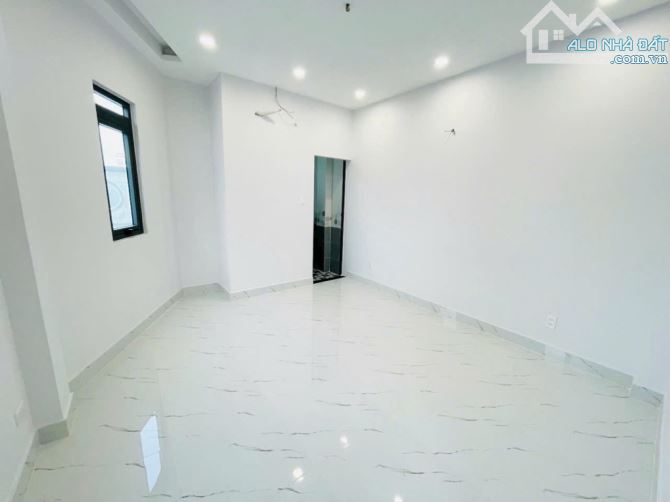 BÁN NHÀ CĂN GÓC CÔNG VIÊN BÔNG SAO ( P6-Q8) 60M2, 6PN, XE HƠI NẰM TRONG NHÀ, 9TY TL - 5