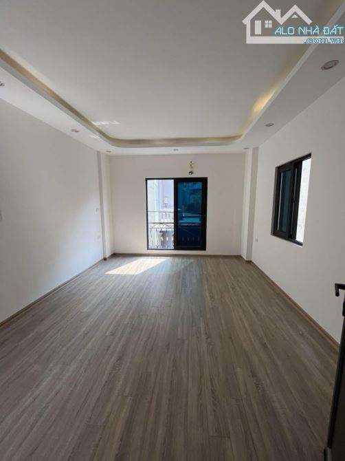 Hà đông - ngô quyền - 30m2 - nhỉnh 7 tỷ - ô tô đỗ cửa - nhà đẹp long lanh - 5