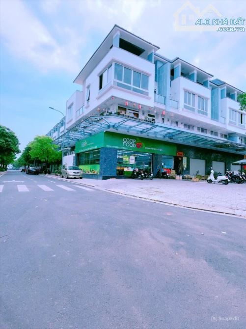 Giá cực rẻ..9,5 tỷ. Bán nhà hoàn thiện kdc Văn Hoa Villa Phường Thống Nhất. 5x22m - 5