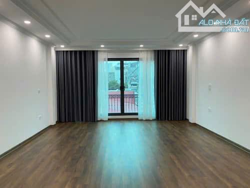 NHÀ ĐẸP LÊ VĂN LƯƠNG - CẦU GIẤY - 62M2 x 6T - MT 5M - 20.8 TỶ-THANG MÁY-NGÕ Ô TÔ-GẦN PHỐ - 6