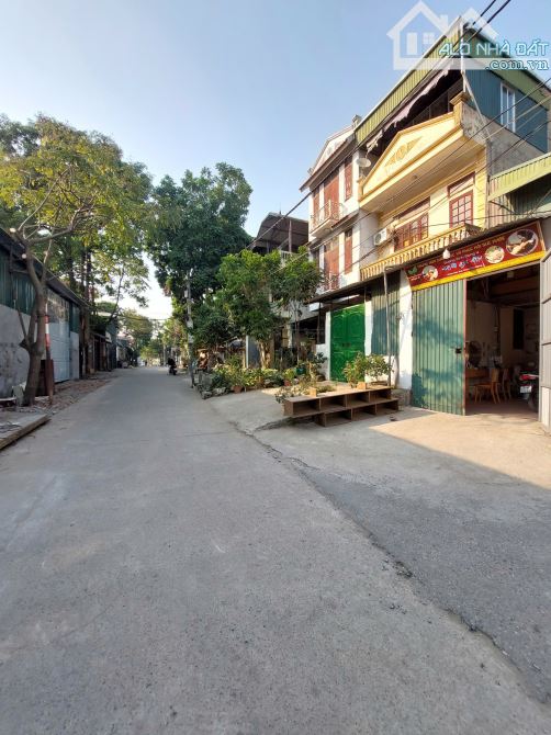 Cho thuê 320m2 Kho Xưởng tại  Thúy Lĩnh , Hoàng Mai, Hà Nội.