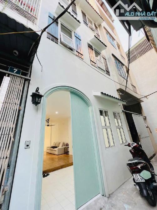 Nhà đẹp Yên Nghĩa, Hà Đông - phong cách châu Âu - RỘNG, THOÁNG, 54m x 3T - giá 5,4 tỷ