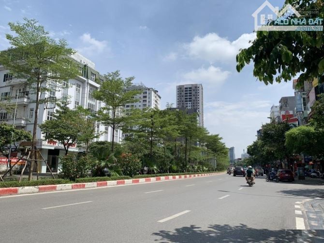 MẶT PHỐ HOÀNG QUỐC VIỆT - 205 - 7 TẦNG - THANG MÁY GIÁ 88 TỶ