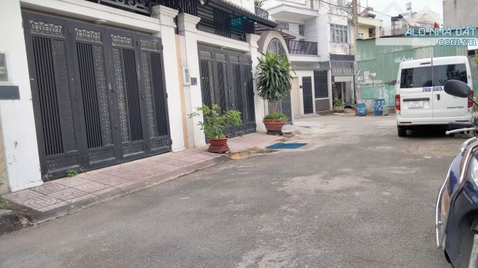 Ô TÔ 52M2 3 TẦNG BTCT HOÀN CÔNG ĐẦY ĐỦ 6 Phòng Ngủ CHỈ NHỈNH 5 TỶ có thương lượng