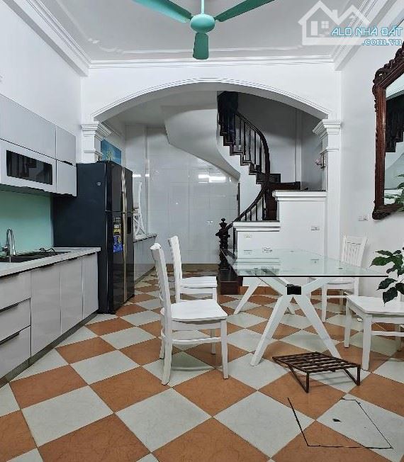 Căn hộ hoàn hảo cho gia đình nhỏ với DTSD 30m² tại Tựu Liệt, Thanh Trì, chỉ 4.85 tỷ gần ô