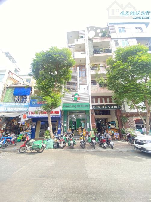 Bán Nhà Số 4 Yersin, Phường Nguyễn Thái Bình, Quận 1. DT: 4,1 x 17m. 6 Tầng. - 1