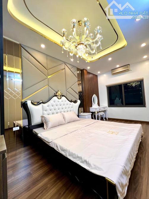 Tuyệt Phẩm Đội Cấn - 30m², Nhỉnh 5 Tỷ - Nội Thất Luxury 5* - 1