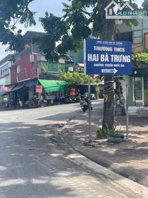 Bán nhà Quận Hai Bà Trưng - Hơn 3 Tỷ - 22 m2 x 4 Tầng - Sổ vuông - Phố Đê Trần Khát Chân - 1